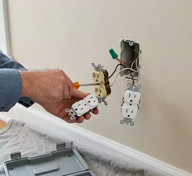 Professional Outlet Replacement: Your Local Swap-Out Team in Auburn, AL